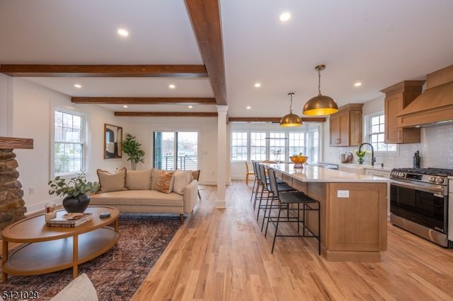 43 E Shore Rd, Denville Twp., NJ 07834