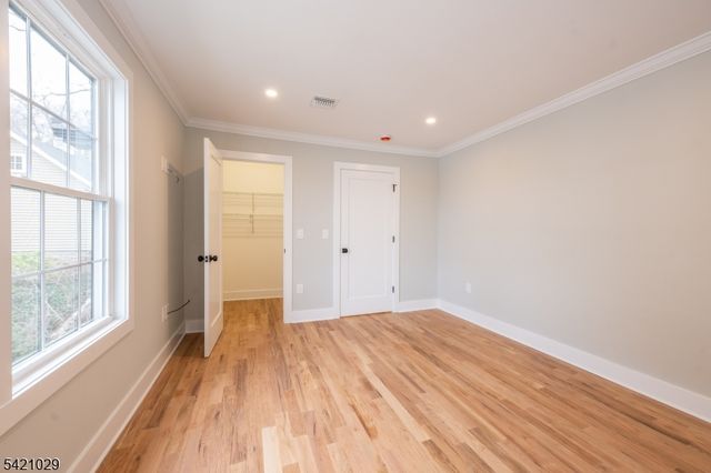 43 E Shore Rd, Denville Twp., NJ 07834