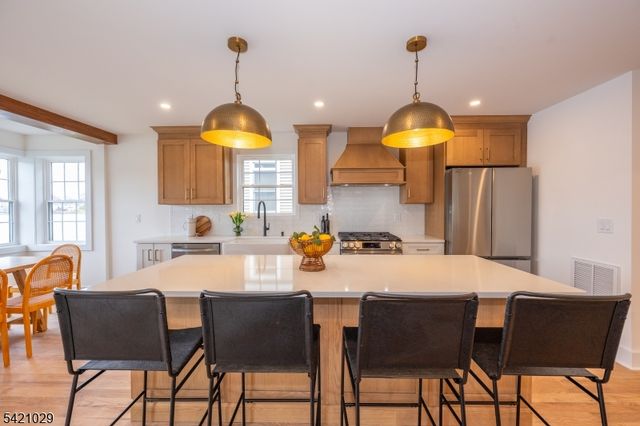 43 E Shore Rd, Denville Twp., NJ 07834