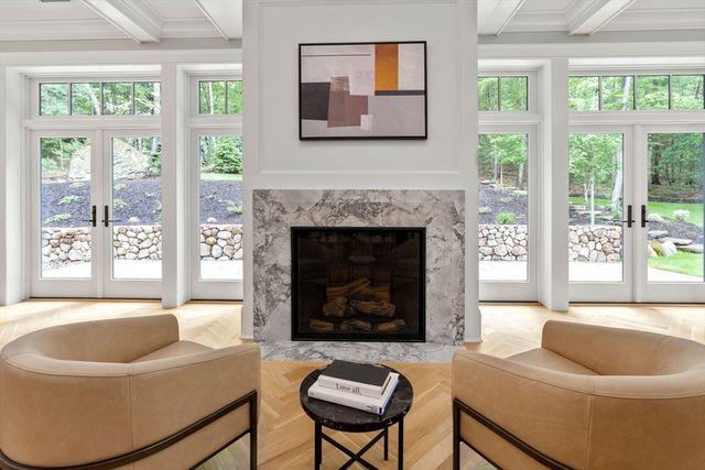 196 Pond Road, Wellesley, MA 02482