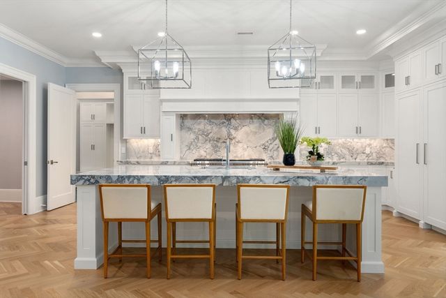 196 Pond Road, Wellesley, MA 02482