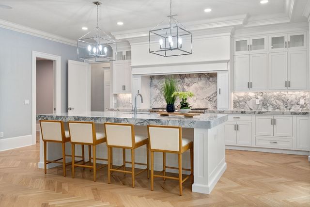 196 Pond Road, Wellesley, MA 02482