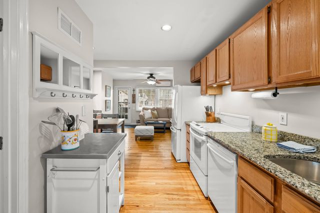 15577 Victor Road 5, Chikaming Twp, MI 49129