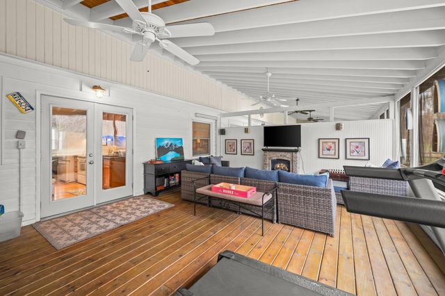 15577 Victor Road 5, Chikaming Twp, MI 49129