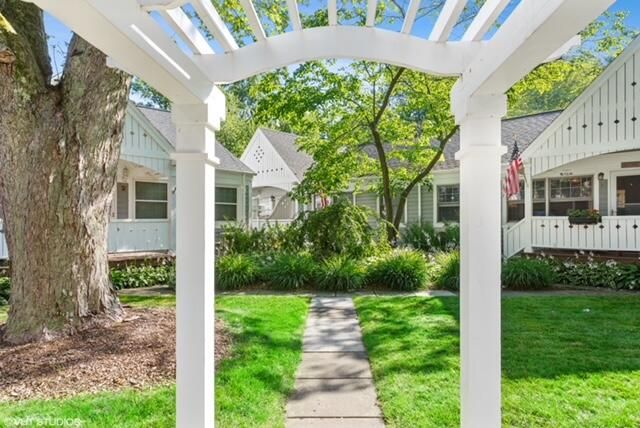 15577 Victor Road 5, Chikaming Twp, MI 49129