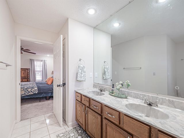 4150 Clover Drive, Evansville, IN 47711