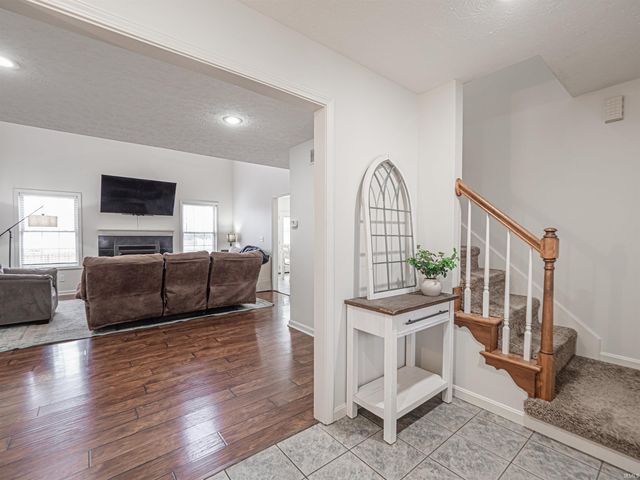 4150 Clover Drive, Evansville, IN 47711