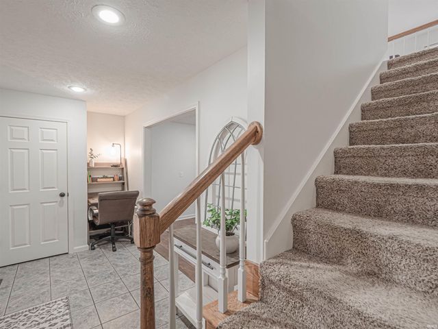 4150 Clover Drive, Evansville, IN 47711