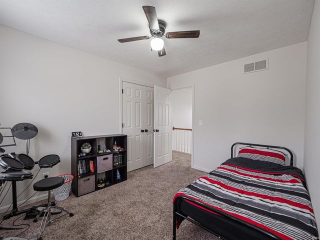 4150 Clover Drive, Evansville, IN 47711