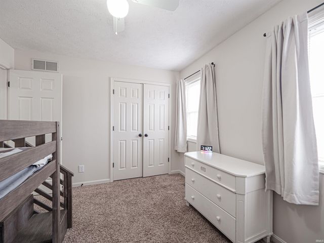 4150 Clover Drive, Evansville, IN 47711