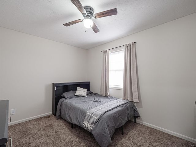 4150 Clover Drive, Evansville, IN 47711