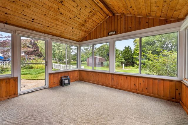 1070 Shoemaker Road, Webster, NY 14580