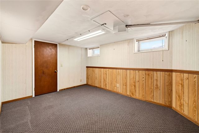 1070 Shoemaker Road, Webster, NY 14580
