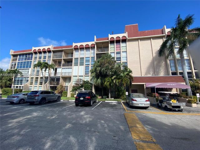 2101 Atlantic Shores Blvd 108, Hallandale Beach, FL 33009