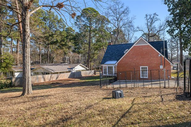 6114 Dillingham Avenue, Shreveport, LA 71106