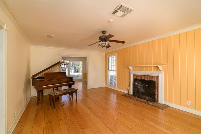 6114 Dillingham Avenue, Shreveport, LA 71106