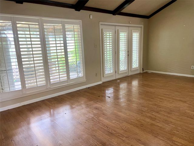 11806 Turtle Gate Drive, Houston, TX 77070