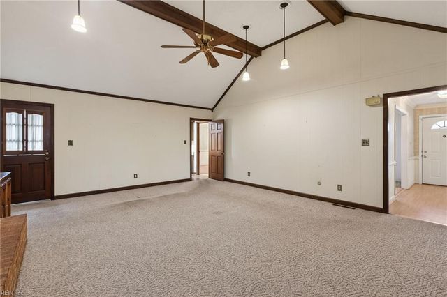 916 Timberlake DR, Virginia Beach, VA 23464