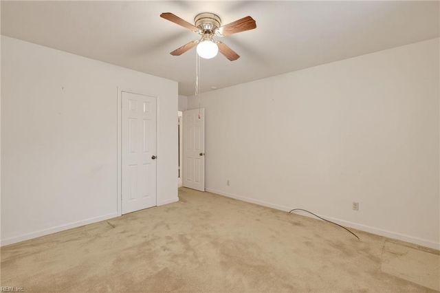 916 Timberlake DR, Virginia Beach, VA 23464