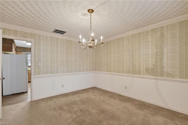 916 Timberlake DR, Virginia Beach, VA 23464