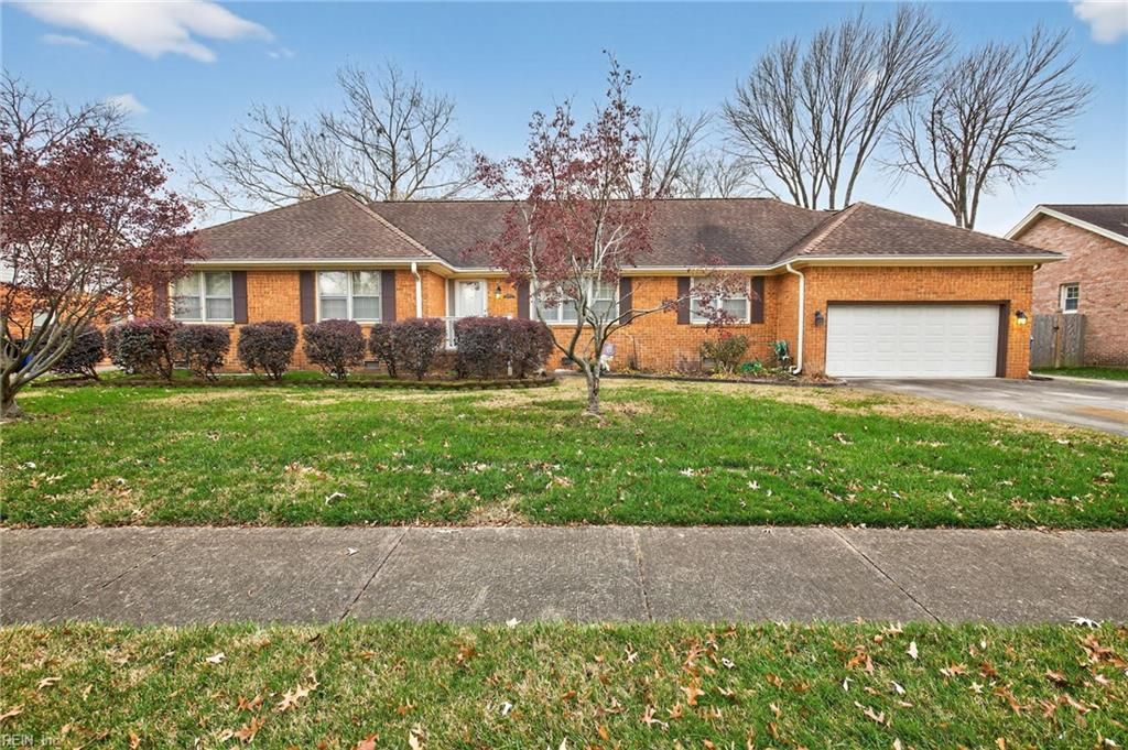 916 Timberlake DR, Virginia Beach, VA 23464