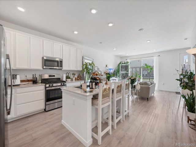 7346 W Asbury Dr, Denver, CO 80227