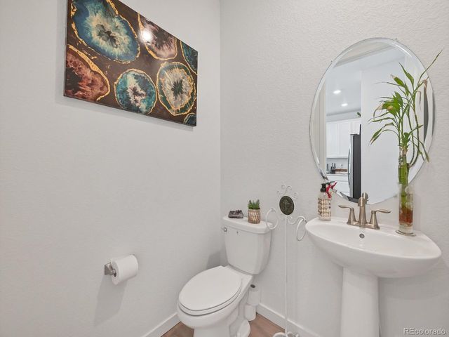 7346 W Asbury Dr, Denver, CO 80227