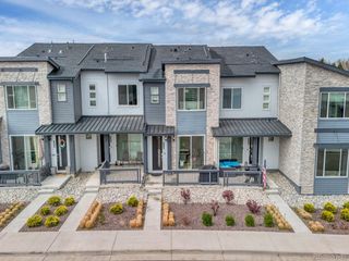 7346 W Asbury Dr, Denver, CO 80227