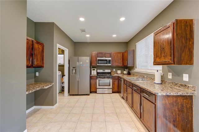 907 Saginaw Bay Court, Spring, TX 77373