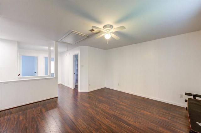 907 Saginaw Bay Court, Spring, TX 77373