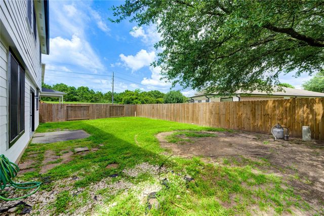 907 Saginaw Bay Court, Spring, TX 77373