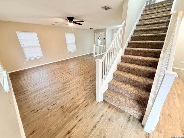 10107 Sunset, San Antonio, TX 78245