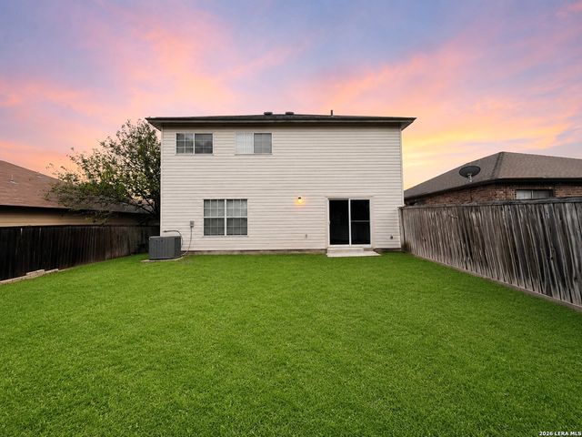 10107 Sunset, San Antonio, TX 78245