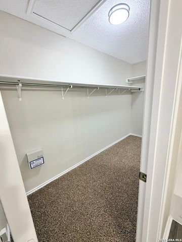 10107 Sunset, San Antonio, TX 78245