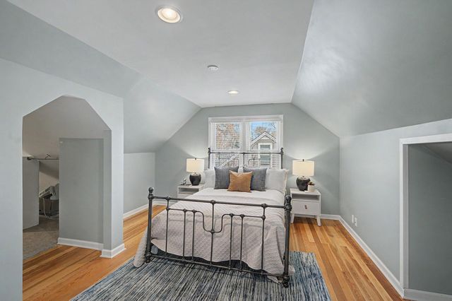 2825 Pennsylvania Avenue S, Saint Louis Park, MN 55426