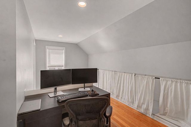 2825 Pennsylvania Avenue S, Saint Louis Park, MN 55426