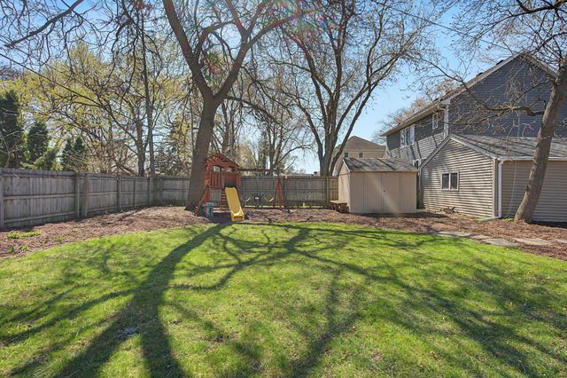 2825 Pennsylvania Avenue S, Saint Louis Park, MN 55426