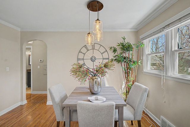 2825 Pennsylvania Avenue S, Saint Louis Park, MN 55426