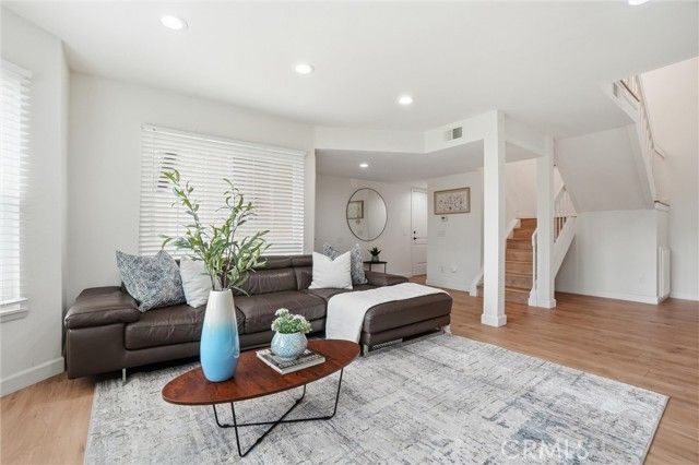 2337 Grandwood, Fullerton, CA 92833