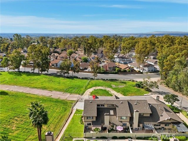 2337 Grandwood, Fullerton, CA 92833