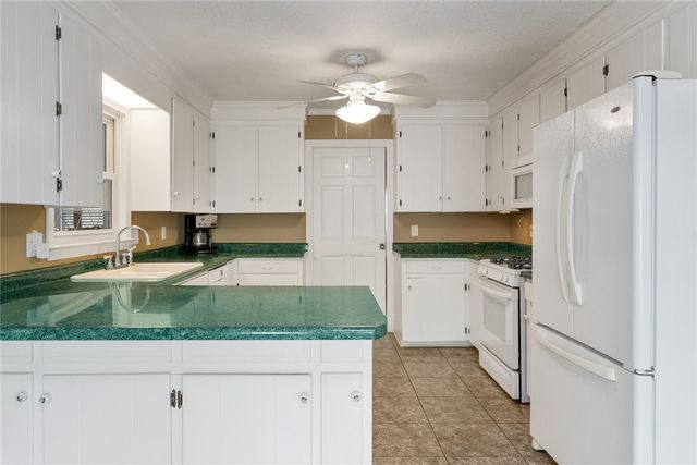 205 Holly Creek Drive, Anderson, SC 29621