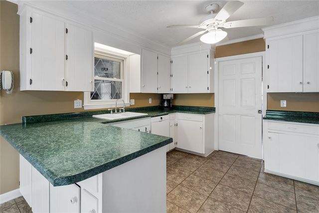 205 Holly Creek Drive, Anderson, SC 29621