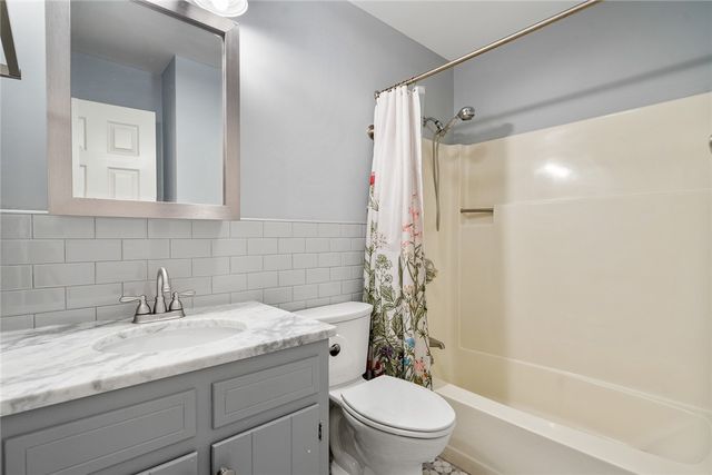 205 Holly Creek Drive, Anderson, SC 29621