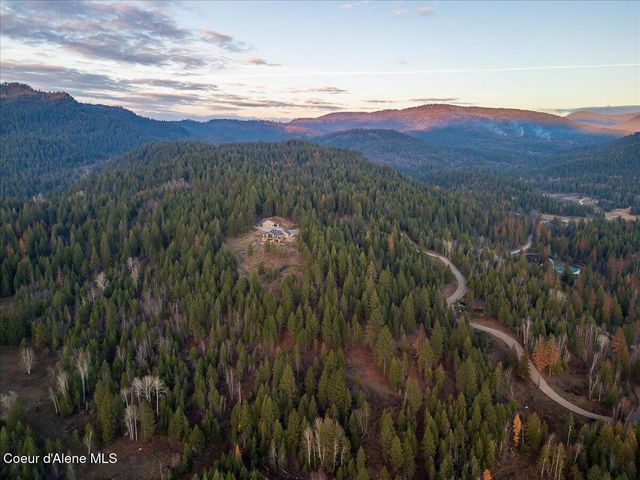 3251 Elmira RD, Sandpoint, ID 83864