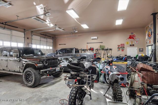 3251 Elmira RD, Sandpoint, ID 83864