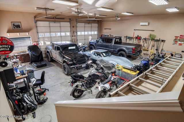 3251 Elmira RD, Sandpoint, ID 83864