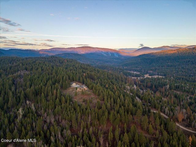 3251 Elmira RD, Sandpoint, ID 83864