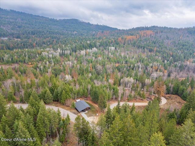 3251 Elmira RD, Sandpoint, ID 83864