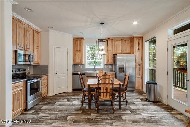 3251 Elmira RD, Sandpoint, ID 83864