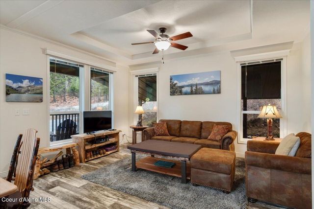 3251 Elmira RD, Sandpoint, ID 83864